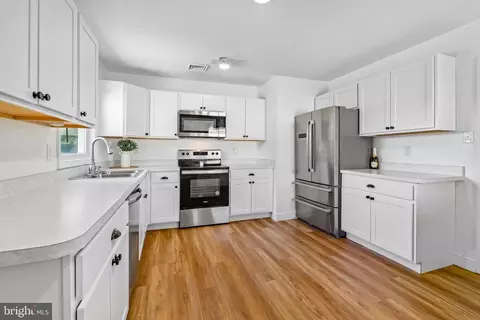 Kitchen - 9 Leedom Rd, Elkton, MD 21921 photo 2 of 2