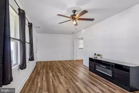 Living - 9 Leedom Rd, Elkton, MD 21921 photo 3 of 3