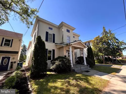 Exterior - 202 E Main St, Elkton, MD 21921 photo 1 of 4