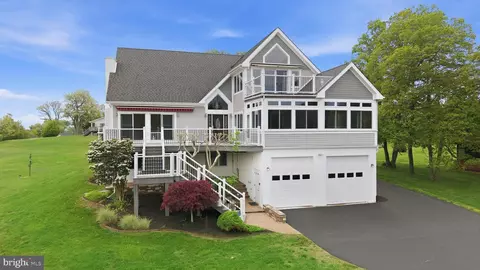 160 Cliffview Dr, North East, MD 21901