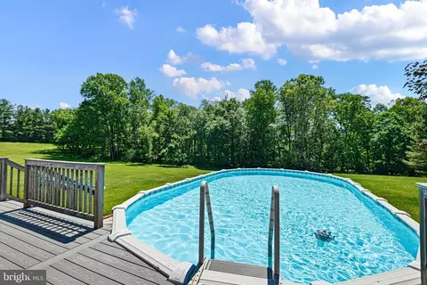 Exterior - 135 Blacksnake Rd, Elkton, MD 21921 photo 6 of 8