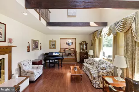 Living - 135 Blacksnake Rd, Elkton, MD 21921 photo 1 of 1