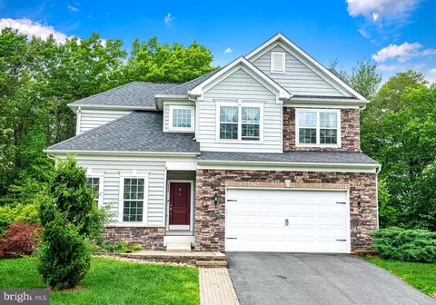 150 Five Iron Dr, North East, MD 21901