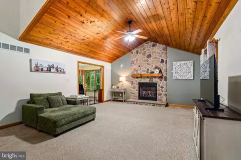 96 Piney Ridge Ln, North East, MD 21901