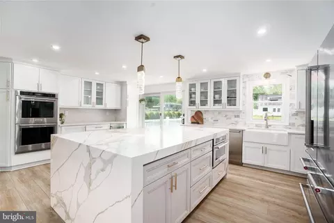 Kitchen - 1 Highview Rd, Conowingo, MD 21918 photo 4 of 6