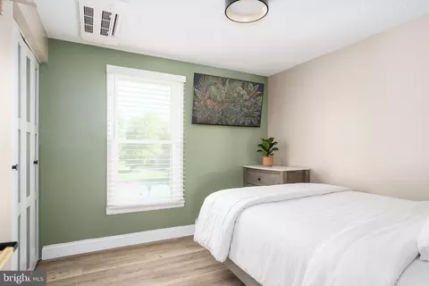 Bedroom - 1 Highview Rd, Conowingo, MD 21918 photo 6 of 8
