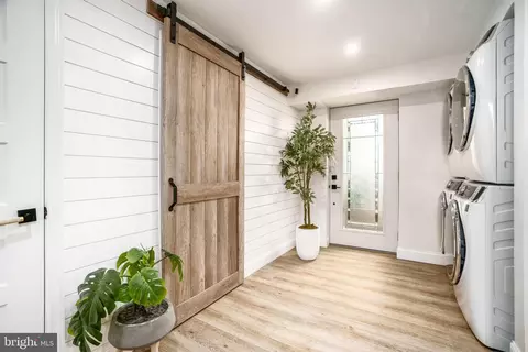 Entry Way - 1 Highview Rd, Conowingo, MD 21918 photo 1 of 7