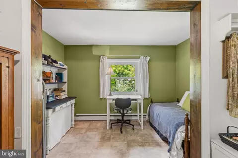 Bedroom - 36 Mayse Ln, Conowingo, MD 21918 photo 1 of 10