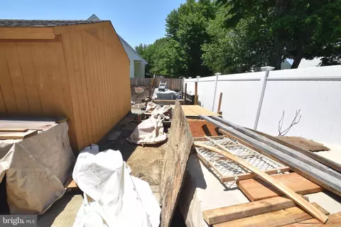 Exterior - 111 Stirrip Dr, Elkton, MD 21921 photo 2 of 2
