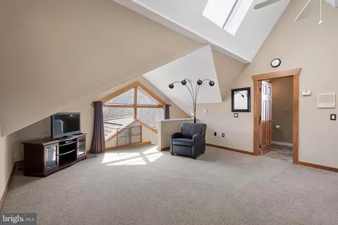 Living - 73 Scott Rd, Warwick, MD 21912 photo 3 of 3