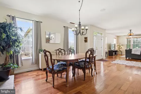 Dining - 800 Rustic Ct, Perryville, MD 21903 photo 3 of 4