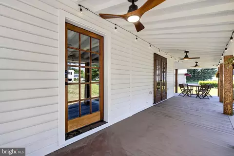 Exterior - 70 Park Ln, Earleville, MD 21919 photo 9 of 15