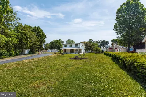 Exterior - 70 Park Ln, Earleville, MD 21919 photo 1 of 15