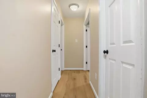 Entry Way - 24 Topeka Ct, Conowingo, MD 21918 photo 5 of 7