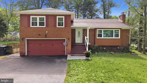 14 E Pkwy, Elkton, MD 21921