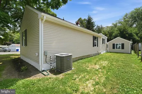 Exterior - 41 Beachview Ave, Earleville, MD 21919 photo 10 of 10