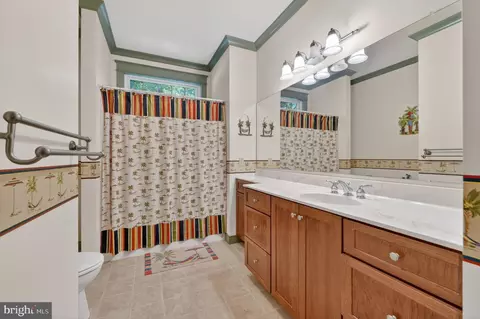 Bath - 302 Cecil Ave, Earleville, MD 21919 photo 1 of 2
