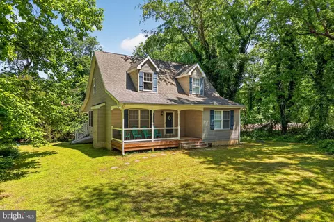 Exterior - 302 Cecil Ave, Earleville, MD 21919 photo 2 of 8