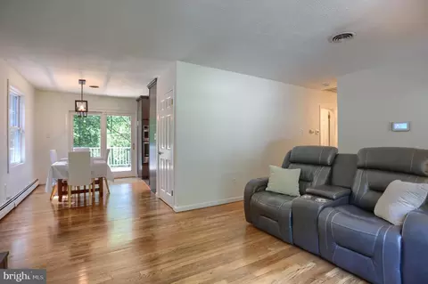 Entry Way - 32 Codjus Dr, Rising Sun, MD 21911 photo 2 of 7