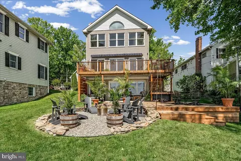 12 Park Ln, Elkton, MD 21921