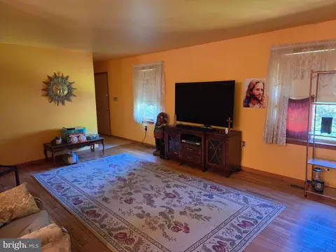 Living - 341 Johnson Rd, Conowingo, MD 21918 photo 1 of 2