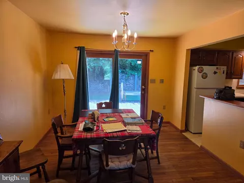Dining - 341 Johnson Rd, Conowingo, MD 21918 photo 1 of 2