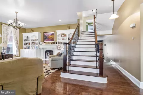 Entry Way - 36 Appleton Rd, Elkton, MD 21921 photo 4 of 12