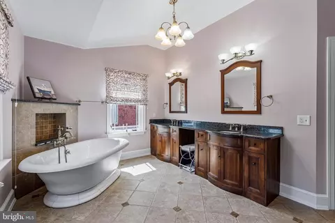 Bath - 36 Appleton Rd, Elkton, MD 21921 photo 4 of 7