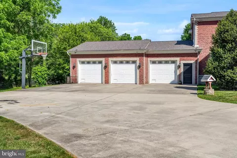 Exterior - 36 Appleton Rd, Elkton, MD 21921 photo 12 of 17