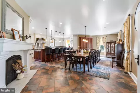 Dining - 36 Appleton Rd, Elkton, MD 21921 photo 1 of 3