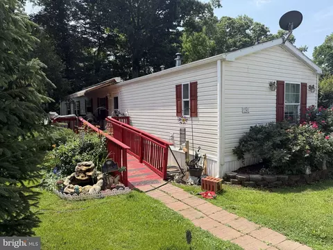 34 Buddy Blvd, Chesapeake City, MD 21915