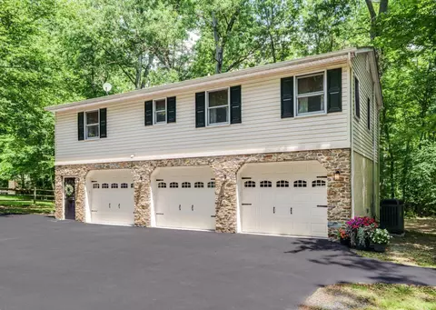 146 Razor Strap Rd, North East, MD 21901