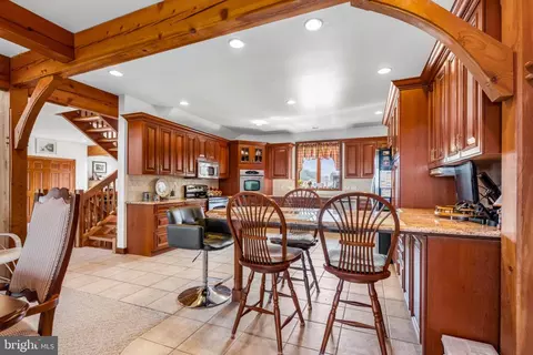 Kitchen - 152 Wickwire Dr, Earleville, MD 21919 photo 2 of 3