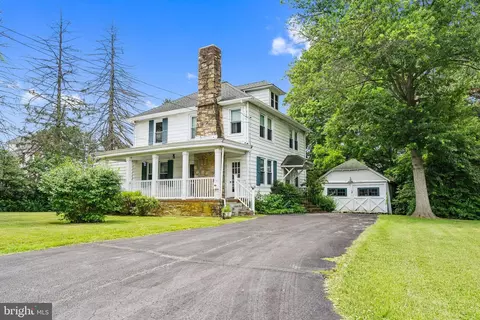 405 Park Cir, Elkton, MD 21921