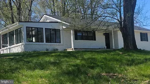 5141 Turkey Point Rd, North East, MD 21901