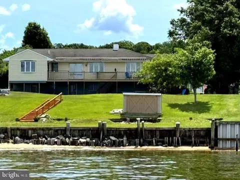 155 Edgewater Dr, Earleville, MD 21919