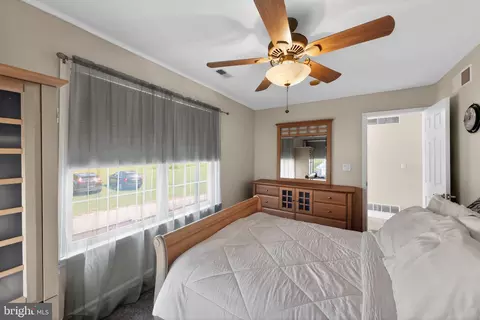 Bedroom - 28 Beechwood St, Earleville, MD 21919 photo 4 of 7