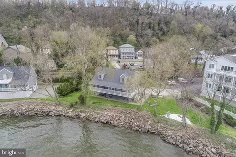 1 A Vanort Dr, Port Deposit, MD 21904