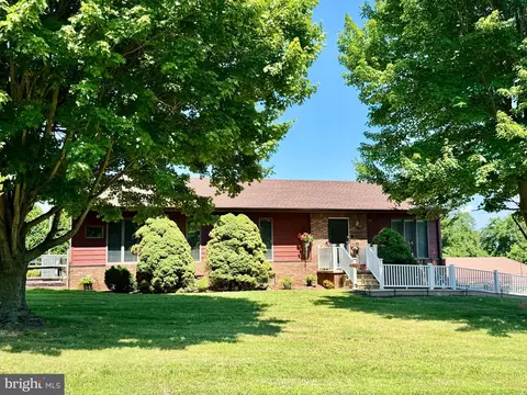 12 Joy Dr, North East, MD 21901