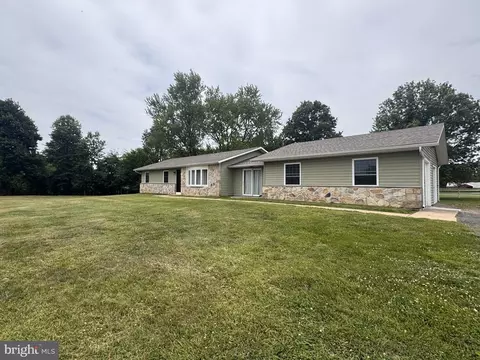 61 N Rth Simpers Rd, Elkton, MD 21921