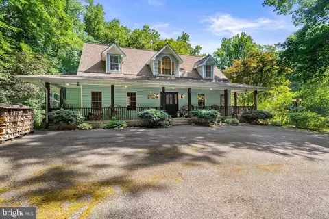 65 Calvary Rd, Elkton, MD 21921