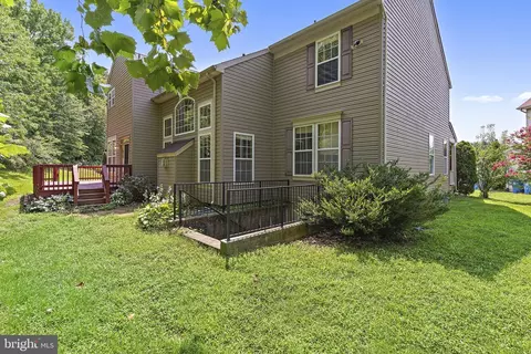 Exterior - 6 Powell Pl, Elkton, MD 21921 photo 4 of 7