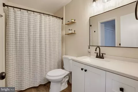 Bath - 16 Kent Ave, Earleville, MD 21919 photo 3 of 4