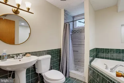 Bath - 16 Kent Ave, Earleville, MD 21919 photo 1 of 4