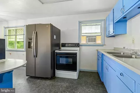 Kitchen - 648 Red Hill Rd, Elkton, MD 21921 photo 1 of 1