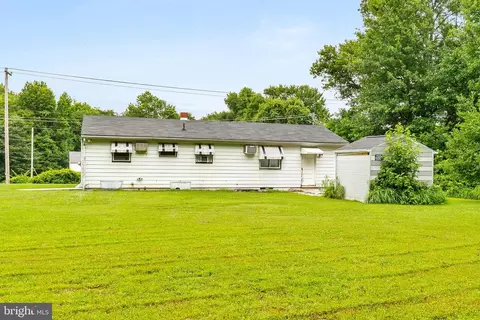 Exterior - 648 Red Hill Rd, Elkton, MD 21921 photo 3 of 4