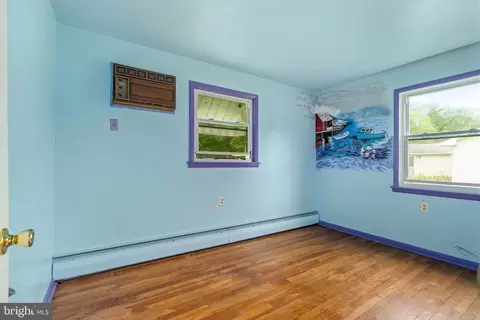 Bedroom - 648 Red Hill Rd, Elkton, MD 21921 photo 4 of 4