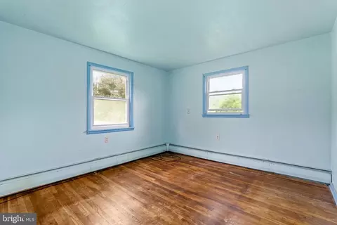 Bedroom - 648 Red Hill Rd, Elkton, MD 21921 photo 3 of 4