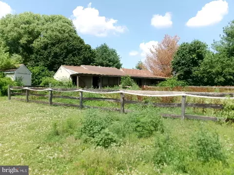 Exterior - 43 Frances Dr, Warwick, MD 21912 photo 10 of 12