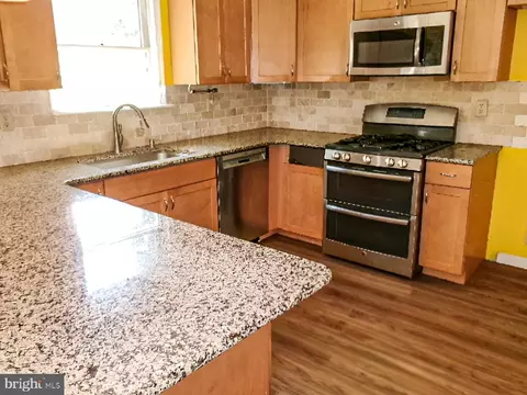 Kitchen - 43 Frances Dr, Warwick, MD 21912 photo 2 of 2